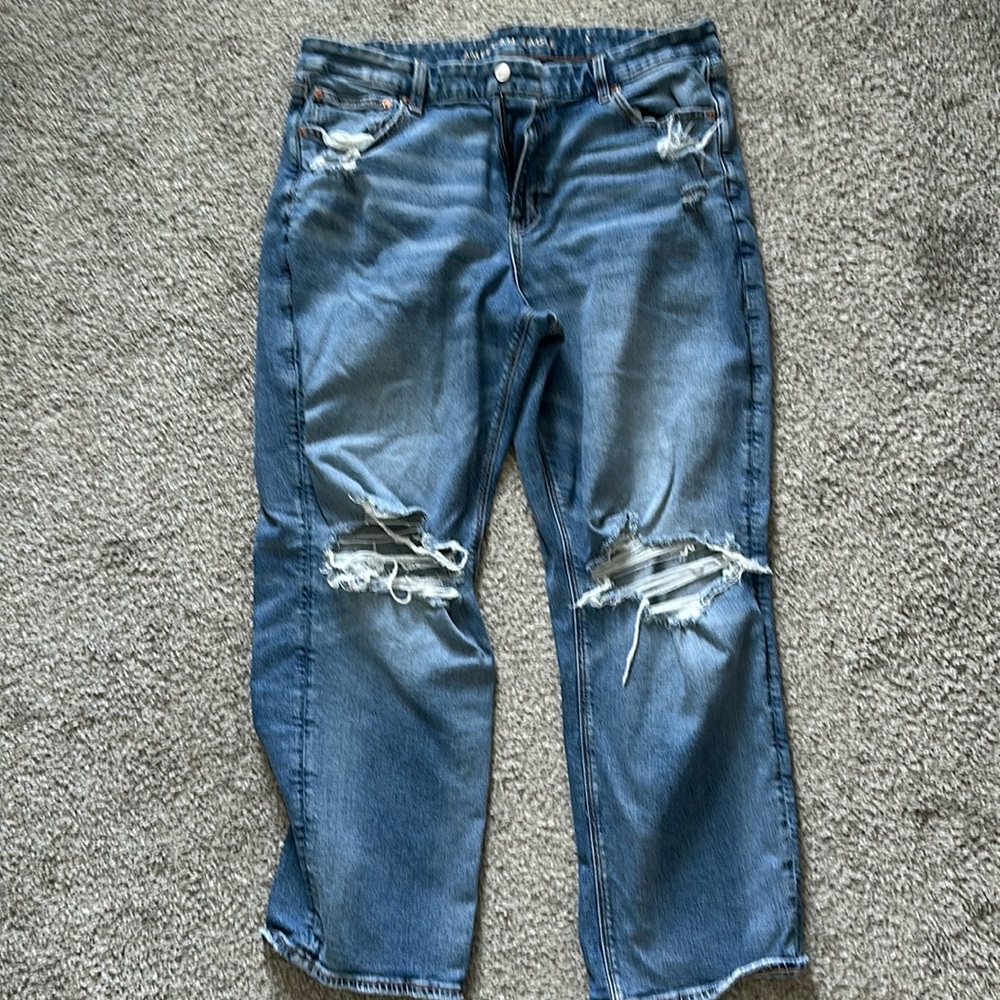 American Eagle stretch distressed Jeans